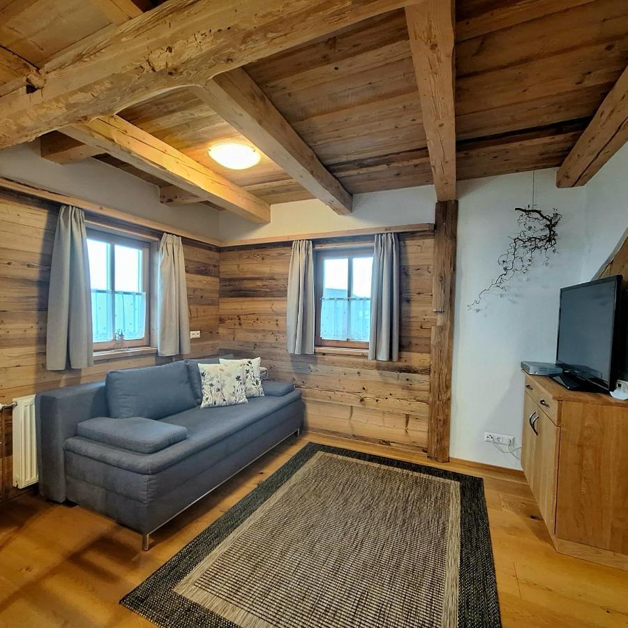 Almchalet Schuster Diex Exterior photo